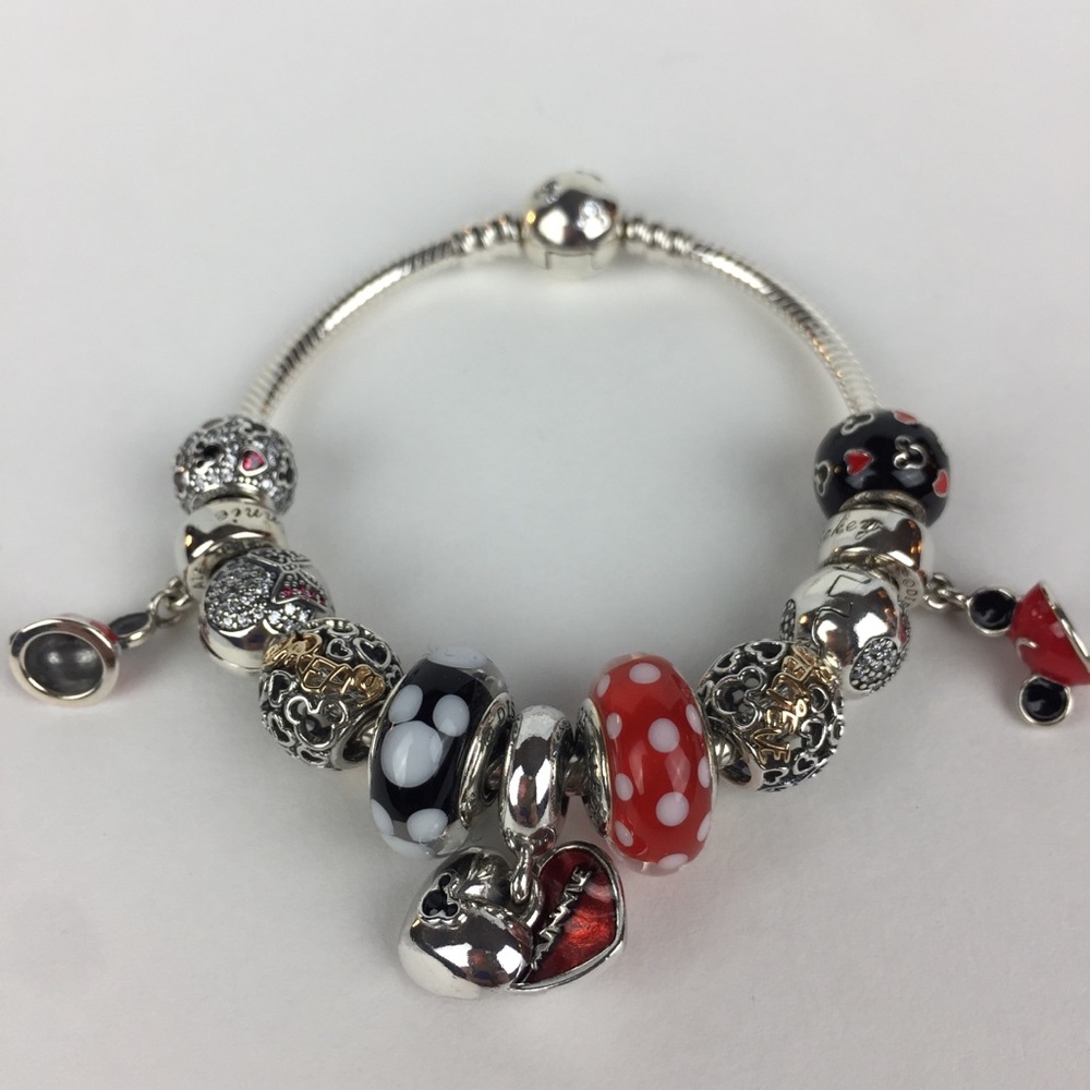 NEW! Pandora Disney Mickey and Minnie bracelet - Picture 6 of 8